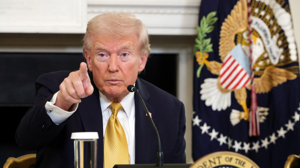 Live updates: Shutdown enters Day 24; Trump cancels Canada trade talks