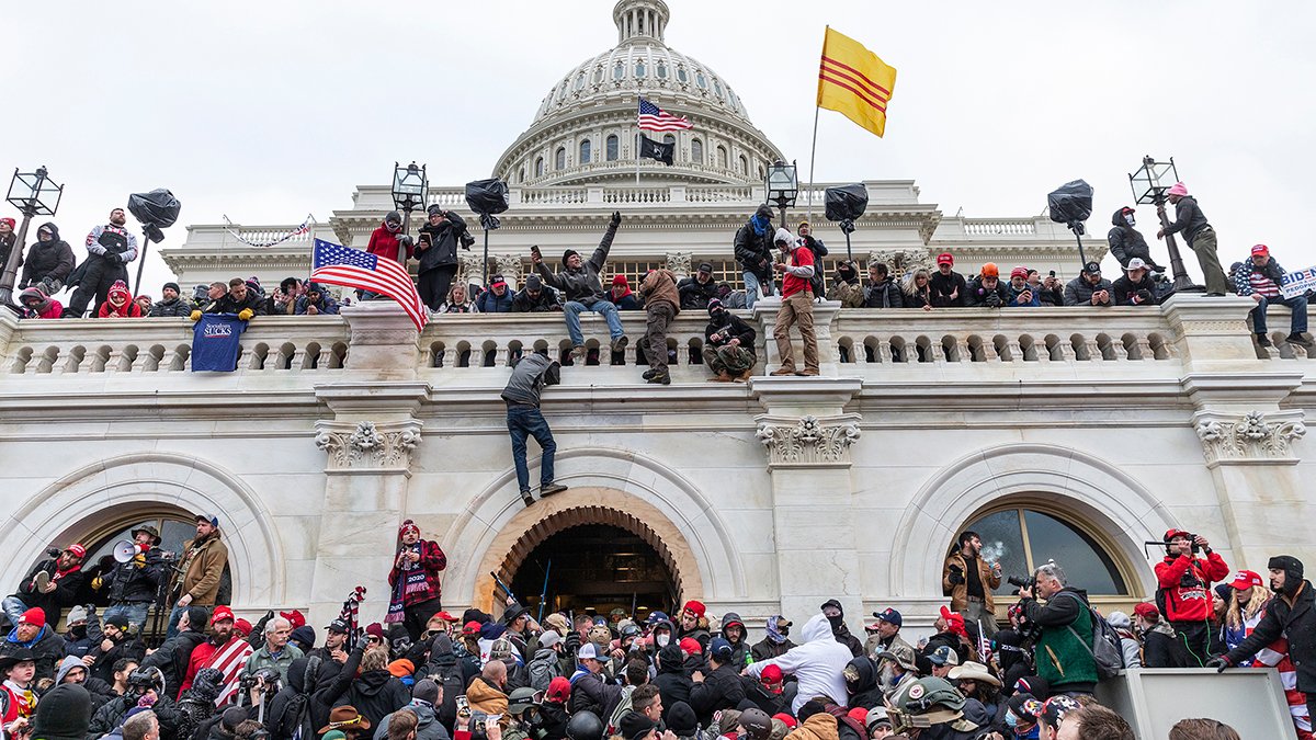Federal prosecutors on leave for describing Jan. 6 ‘mob of rioters ...