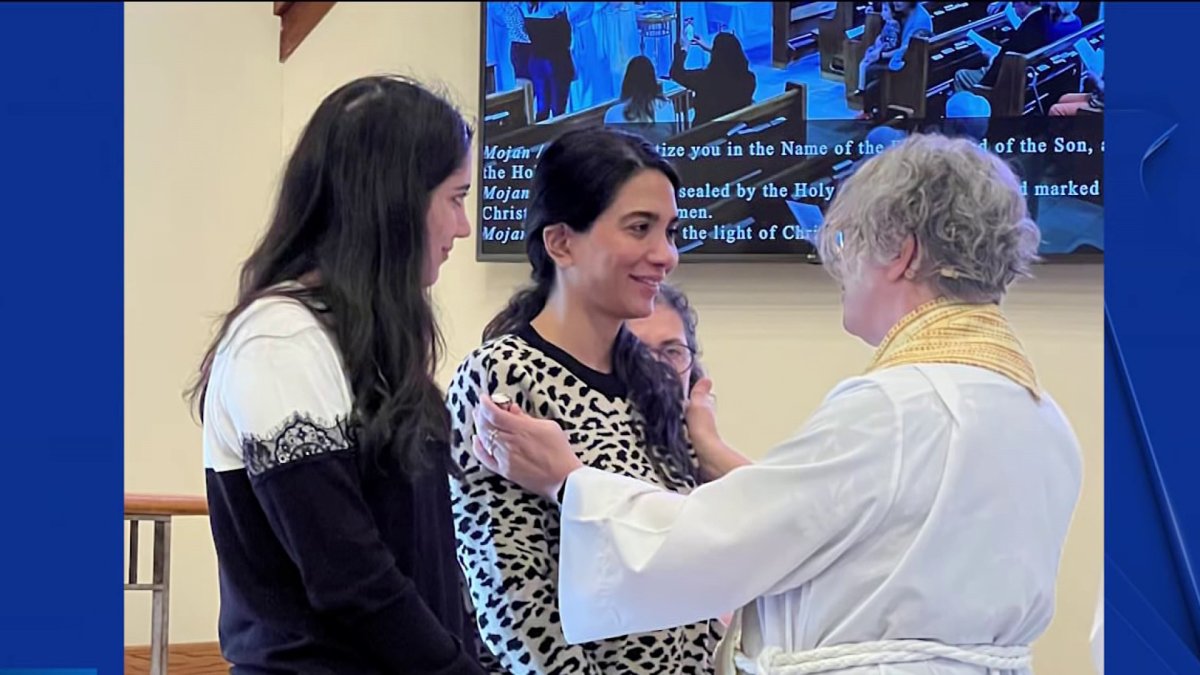 Iranian sisters detained by federal agents fear religious persecution, Virginia pastor says