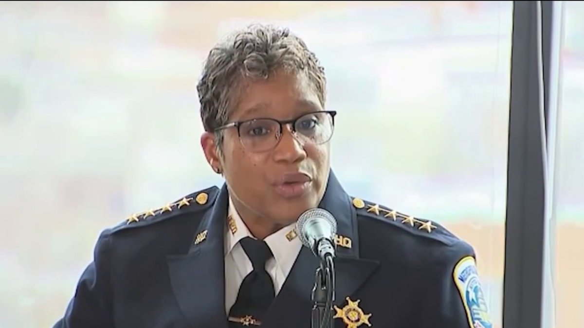 A new House committee report is criticizing Chief Pamela Smith's leadership and accuses her of directing commanders to manipulate crime data.