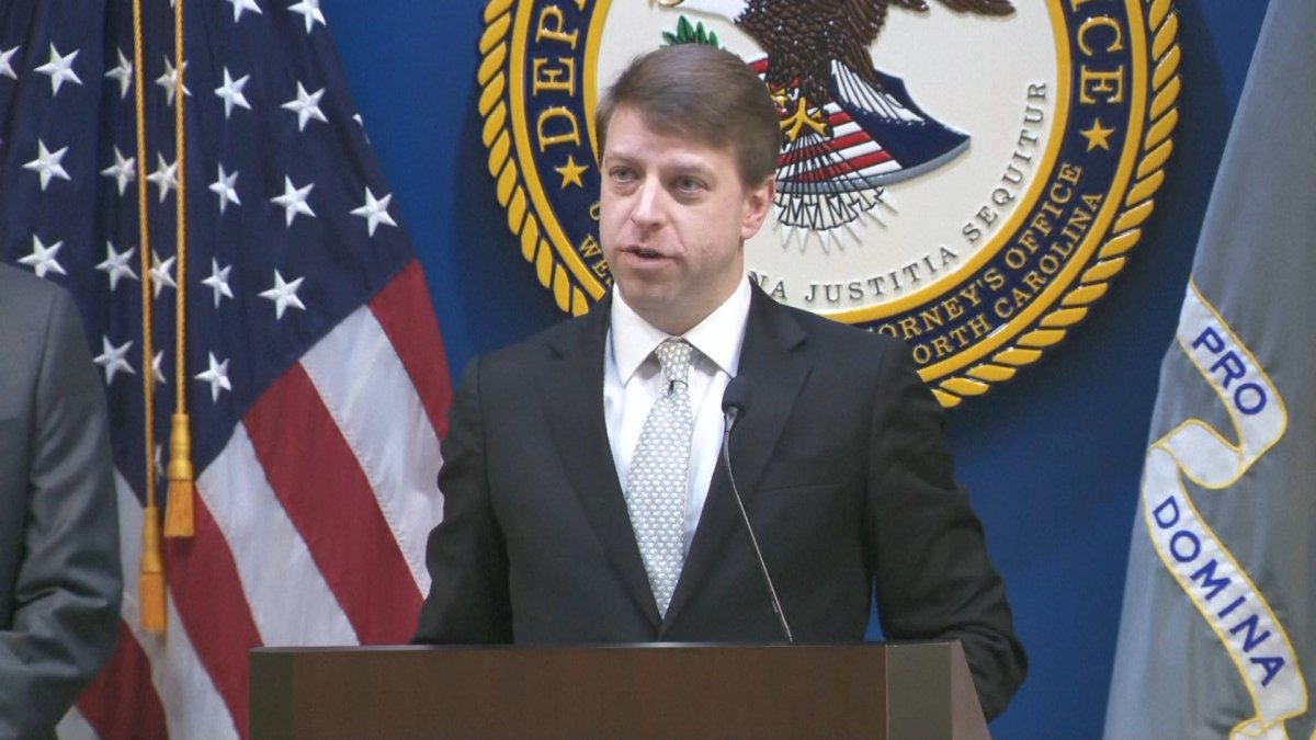 FBI says it foiled a terrorist attack planned in North Carolina on New ...