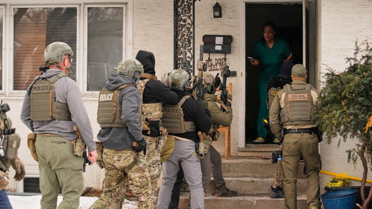 ICE says its officers can forcibly enter homes during immigration operations without judicial warrant: 2025 memo