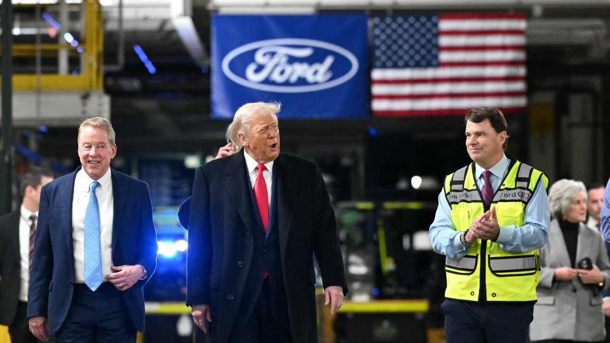 Trump Factory Trump visits Ford factory to promote manufacturing efforts – NBC4 ...
