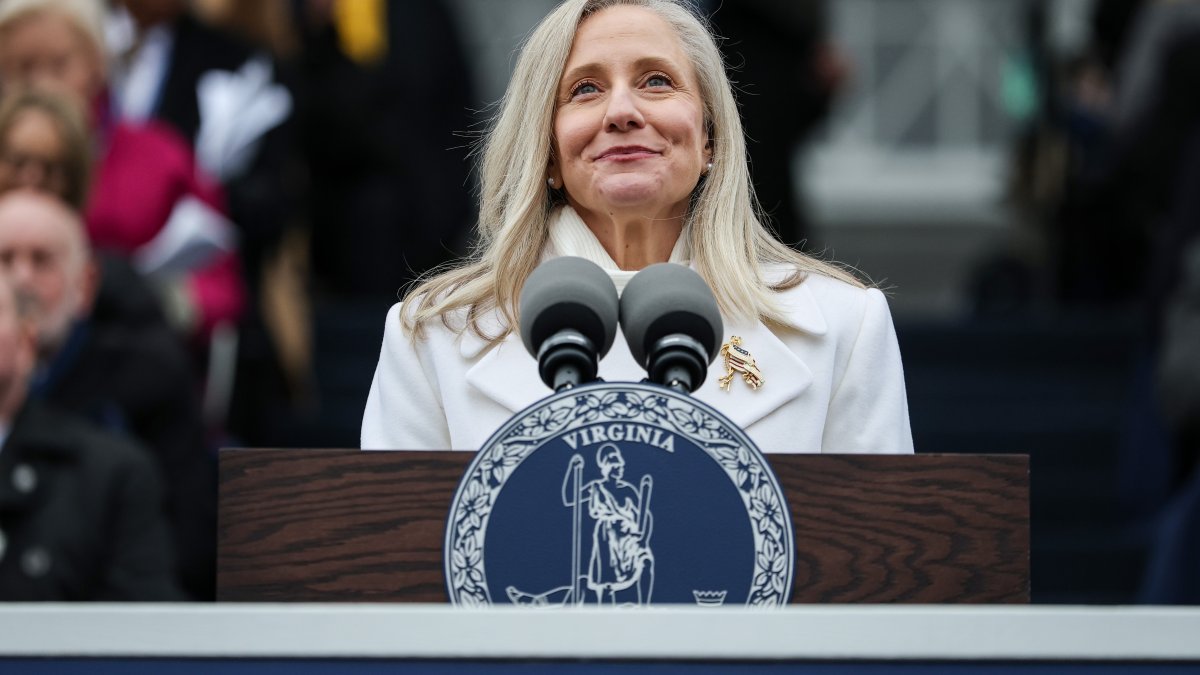 Read and watch Virginia Gov. Spanberger's full inauguration speech