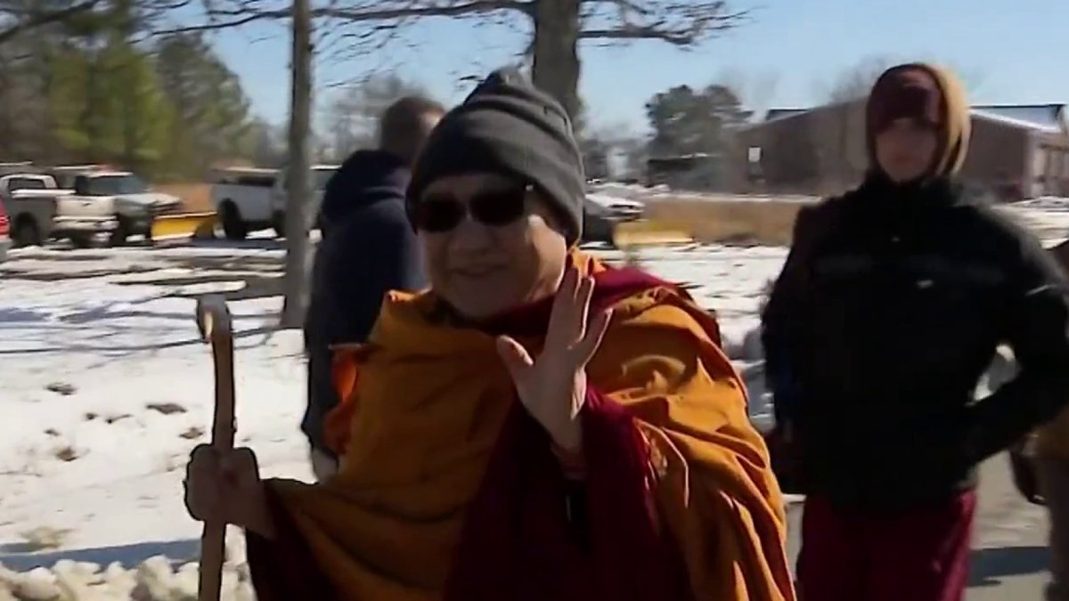 Buddhist monks' ‘Walk for Peace' arrives in Alexandria