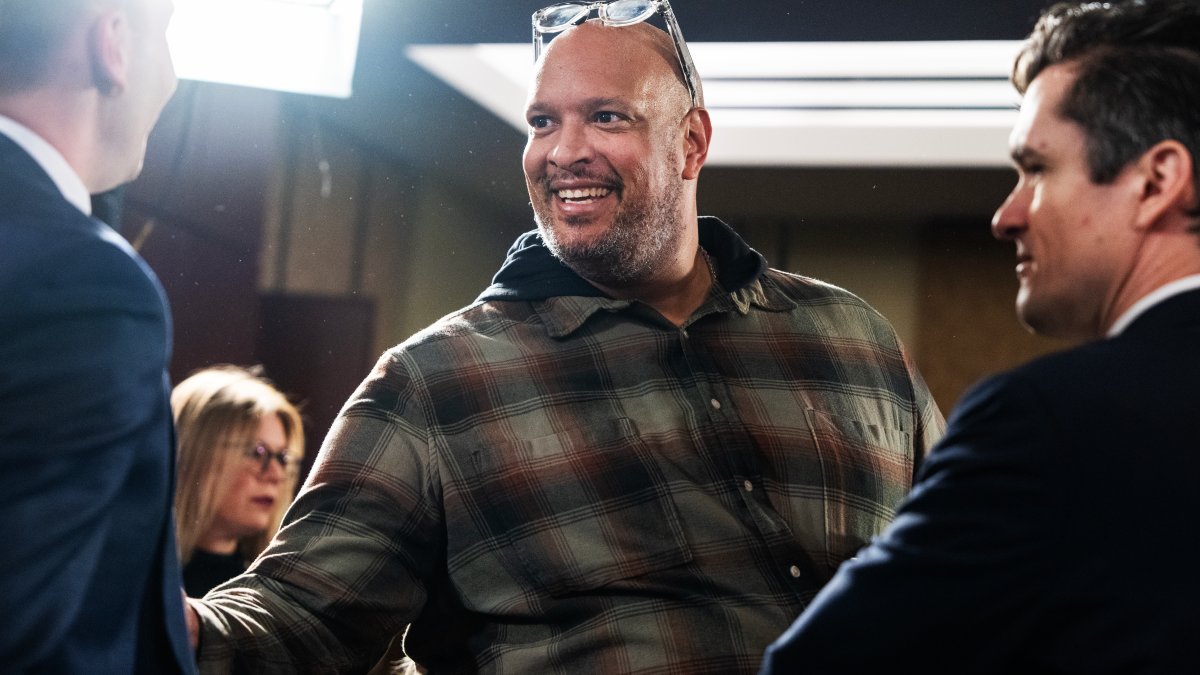 Former Capitol Police Officer Harry Dunn launches another run for Congress in Maryland