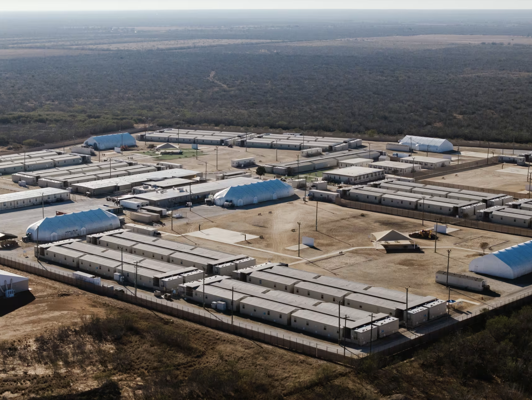 911 calls from ICE detention center reveal brutal condition for kids ...