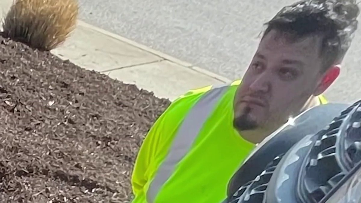 Abrego, Trump at stalemate 1 year after mistaken deportation