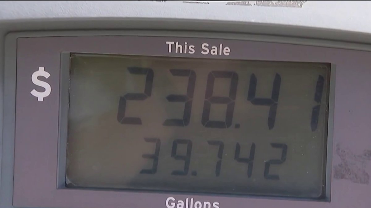 DMV drivers hit with climbing gas prices amid war in Iran – NBC4 Washington