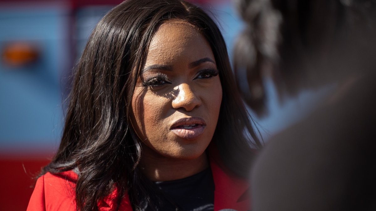 Rep. Jasmine Crockett confirms member of her security team killed by ...