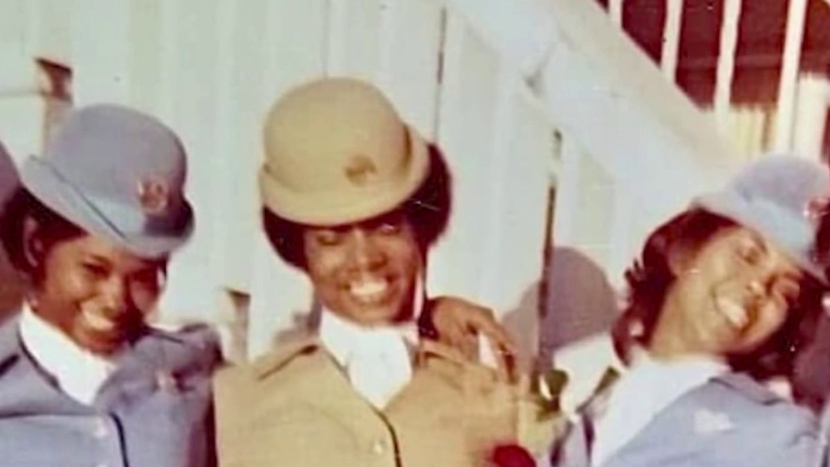 Pan Am Blackbirds: Airline's first Black flight attendants to reunite in DC after decades