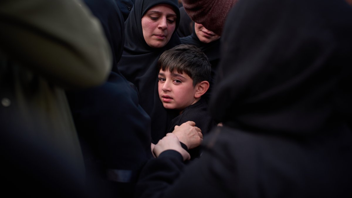 Israel and Lebanon to hold first direct diplomatic talks since 1993 in Washington