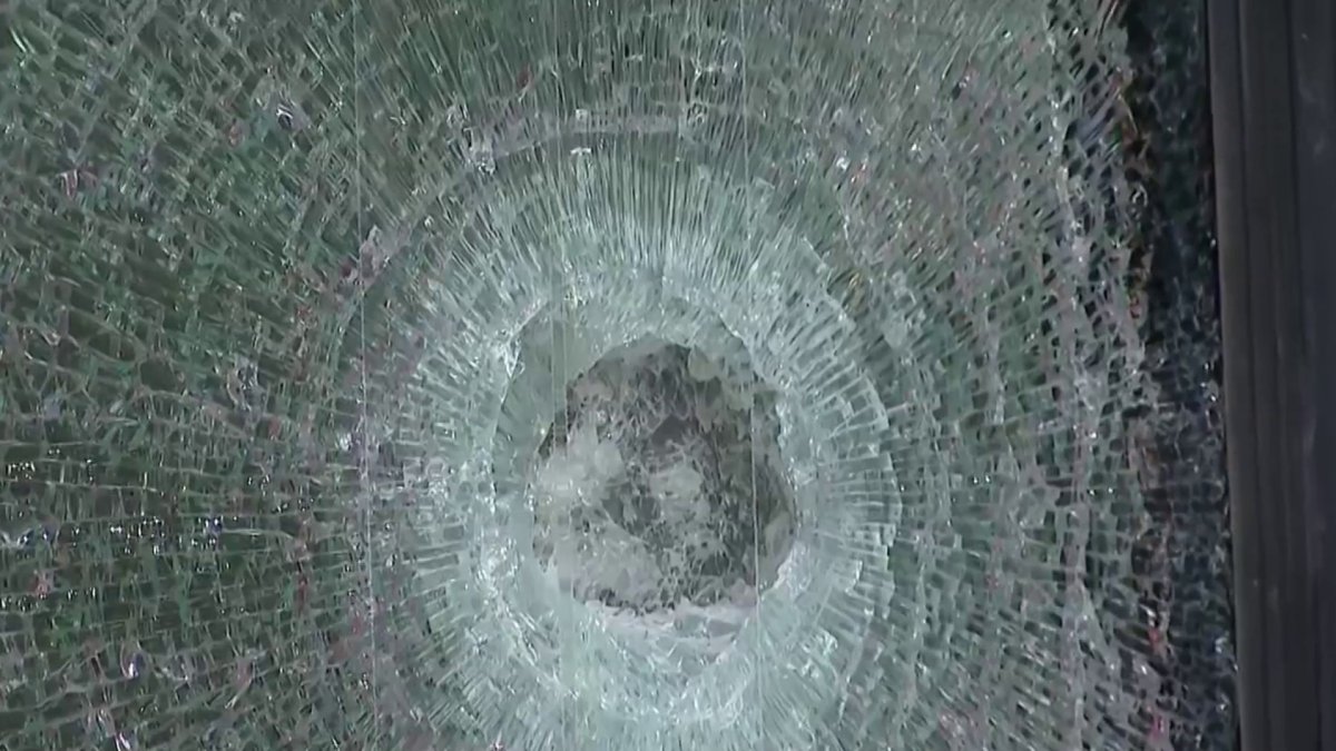 Bullet holes found on building near White House after shooting – NBC4 ...
