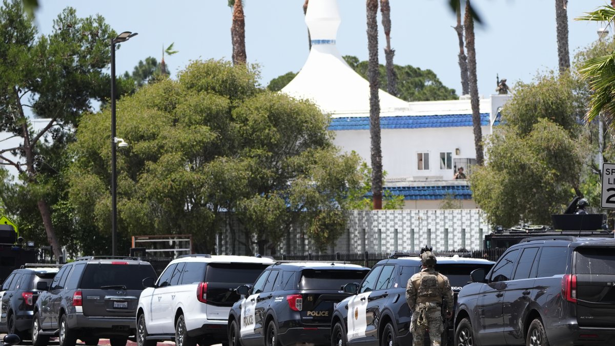 Live updates: Three killed, two suspects dead in shooting at San Diego mosque