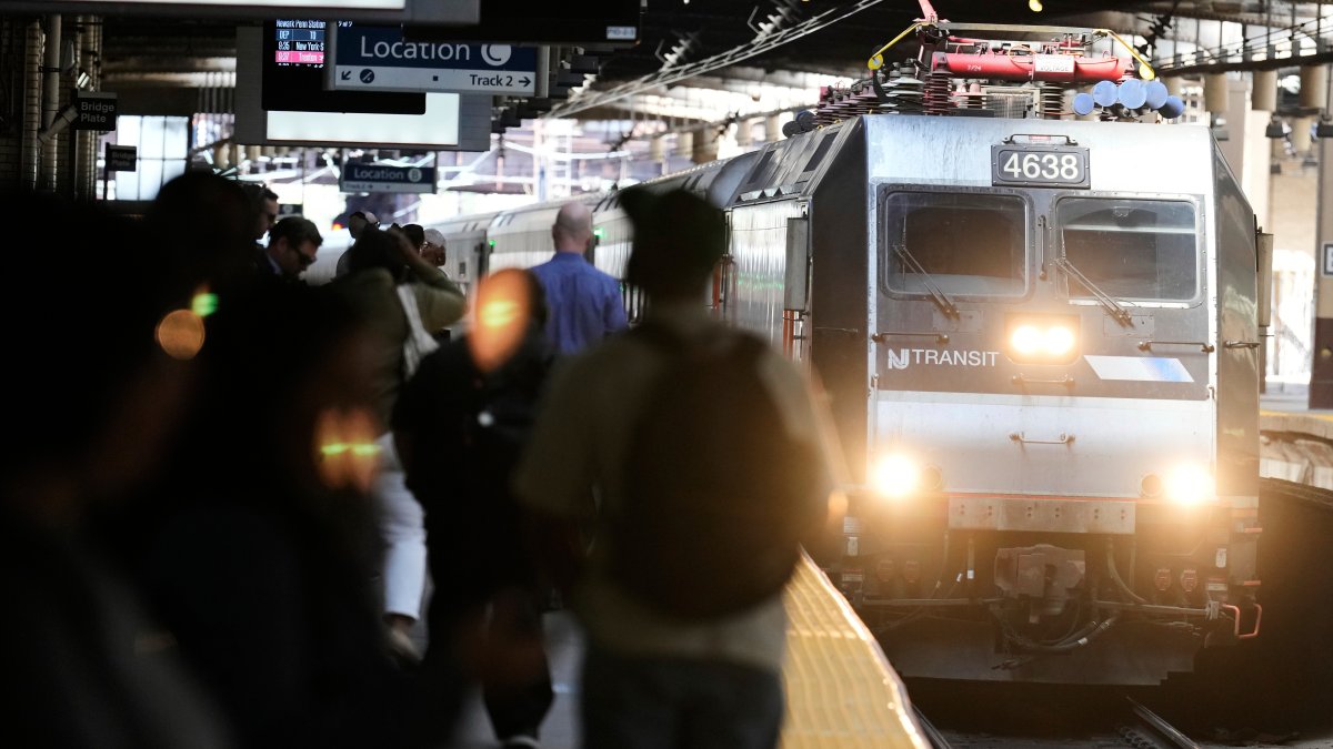 Nightmare at NY Penn as train fire halts NJ Transit, Amtrak service for hours