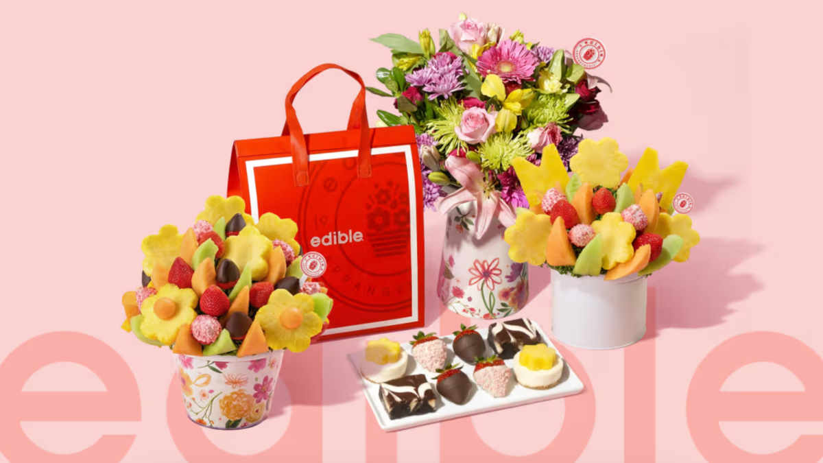68 Mother's Day Food Deals to Treat Your Mom This Weekend