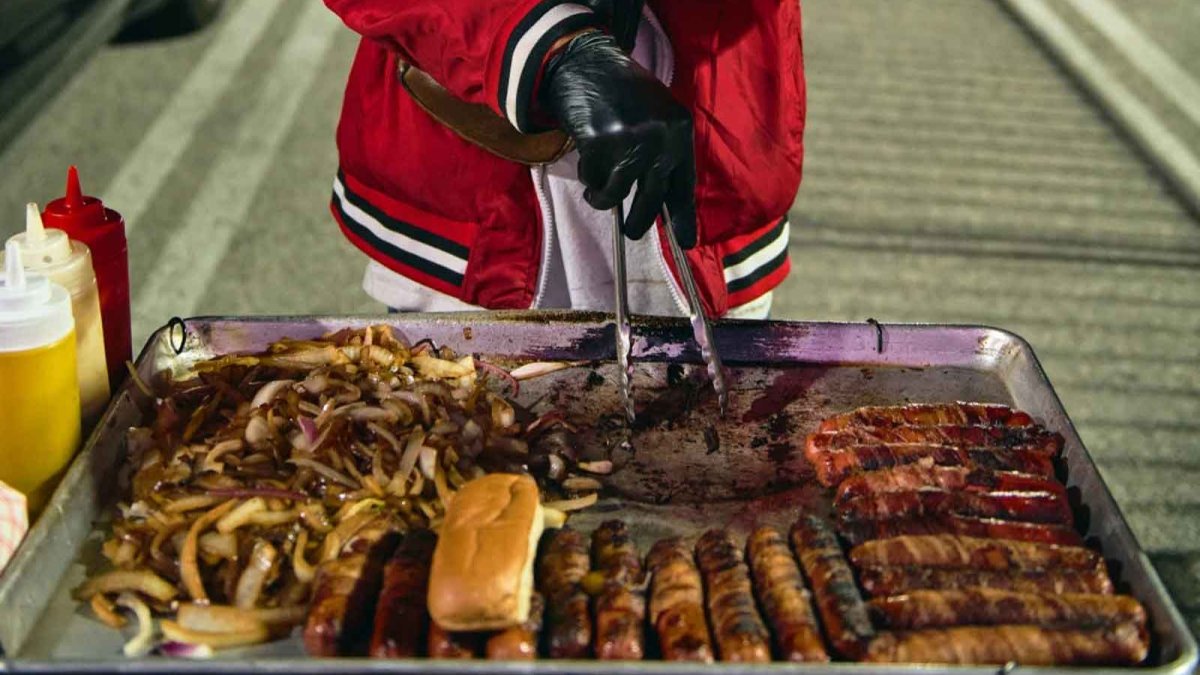 Amid prospect of ICE at World Cup games, vendors weigh livelihoods against safety