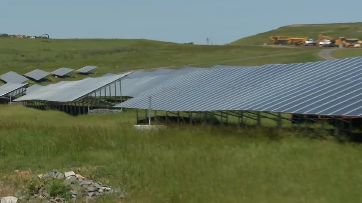 Solar farm planted on otherwise unusable Lorton landfill