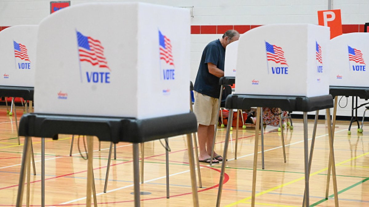 Maryland to choose nominees for US House, including Rep. Steny Hoyer's successor