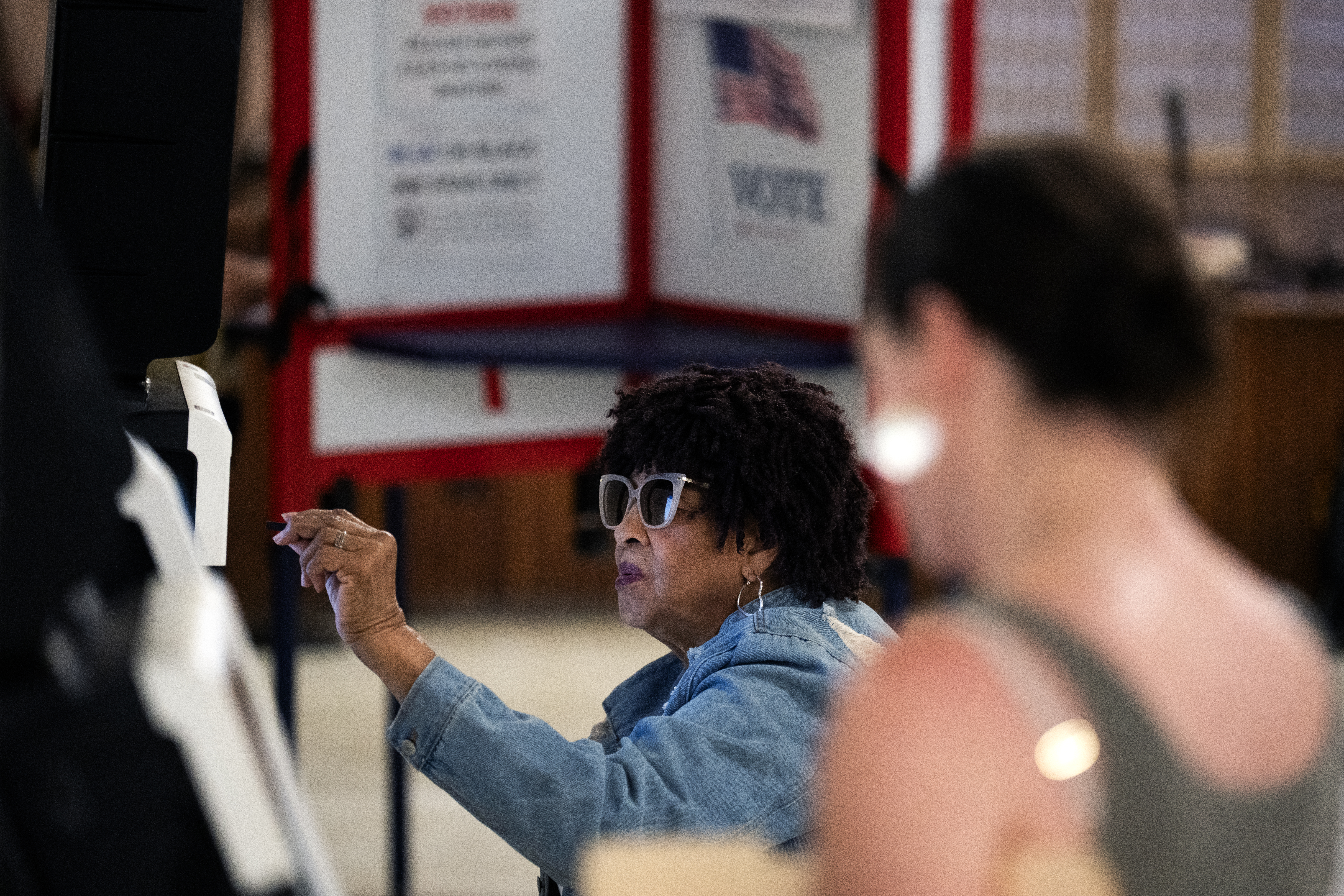DC voters cast ballots in crucial primaries as Trump reshapes the capital