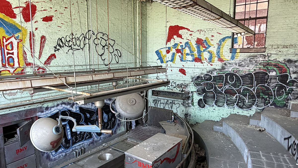 Get an inside look at DC's long-abandoned hospital, infamous for research that led to rise of lobotomies