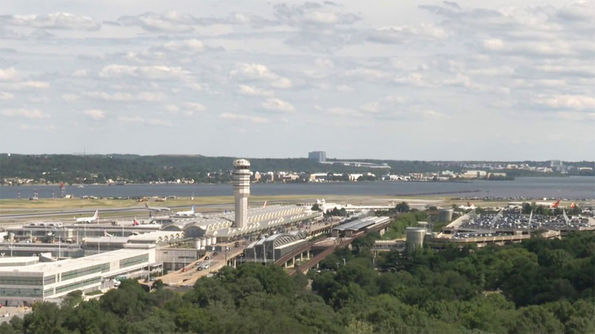 Flights at Reagan National Airport to stop after noon on July 4 - NBC4 Washington image