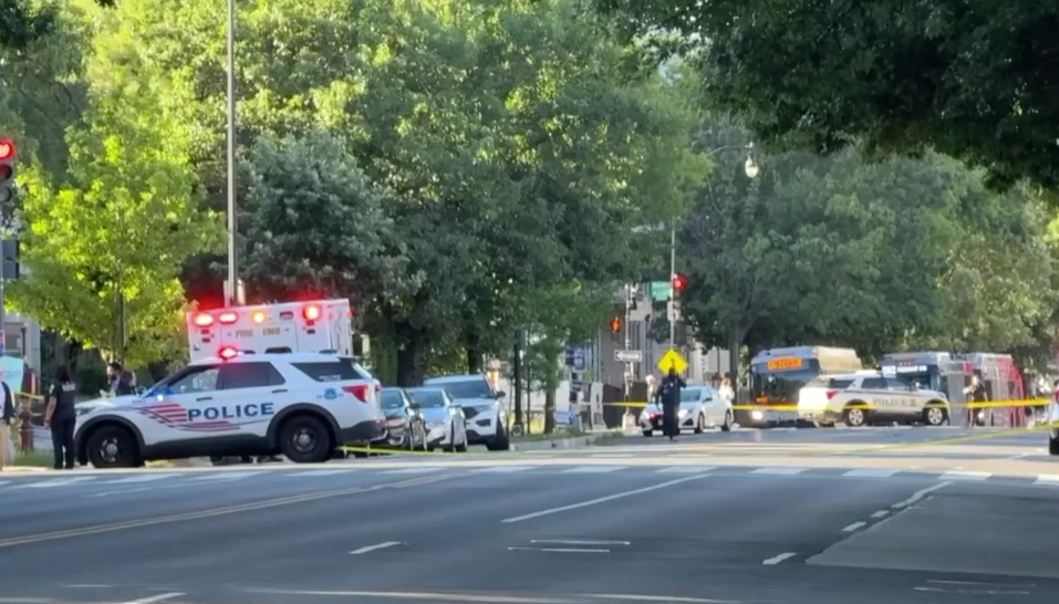 Man suspected of killing woman in Northwest DC is killed by police on board bus