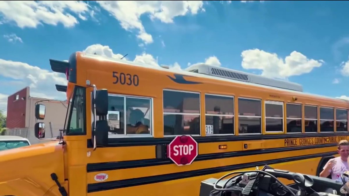 10,000 PGCPS students without bus routes on first day of school