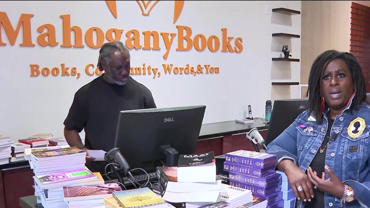 First look: MahoganyBooks opens store in Woodmore Towne Centre
