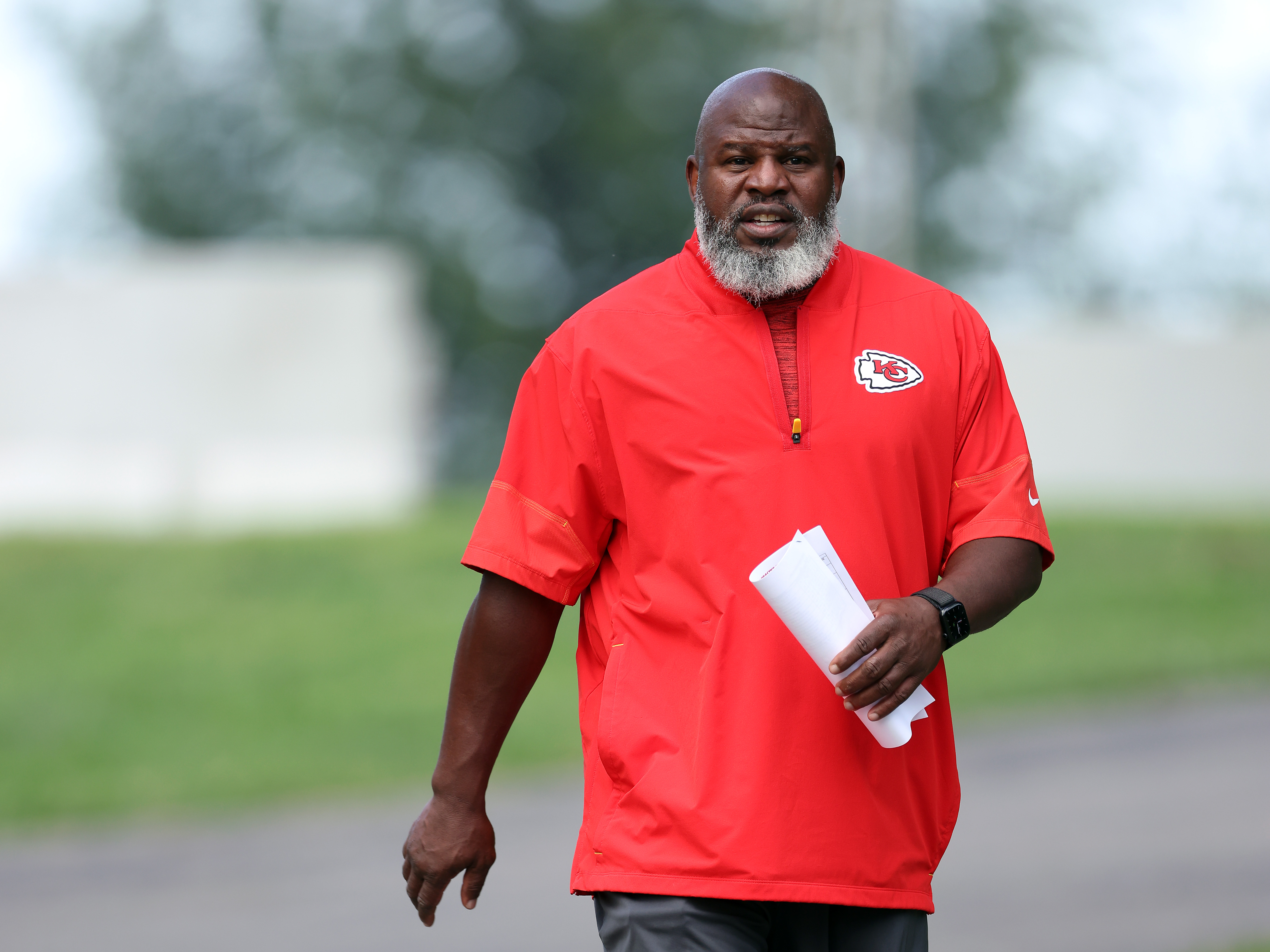 Chiefs' Eric Bieniemy returns to practice after wife's shooting at Virginia home