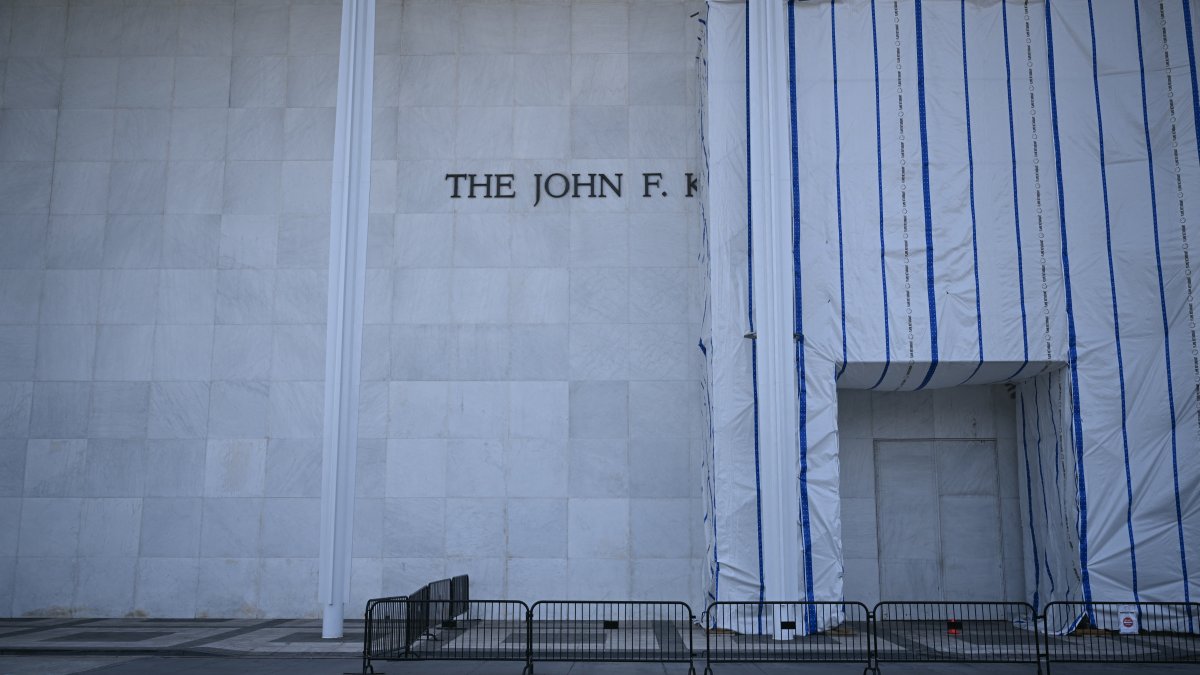 Kennedy Center tells court it won't try to restore Trump's name to the building before Sept. 8