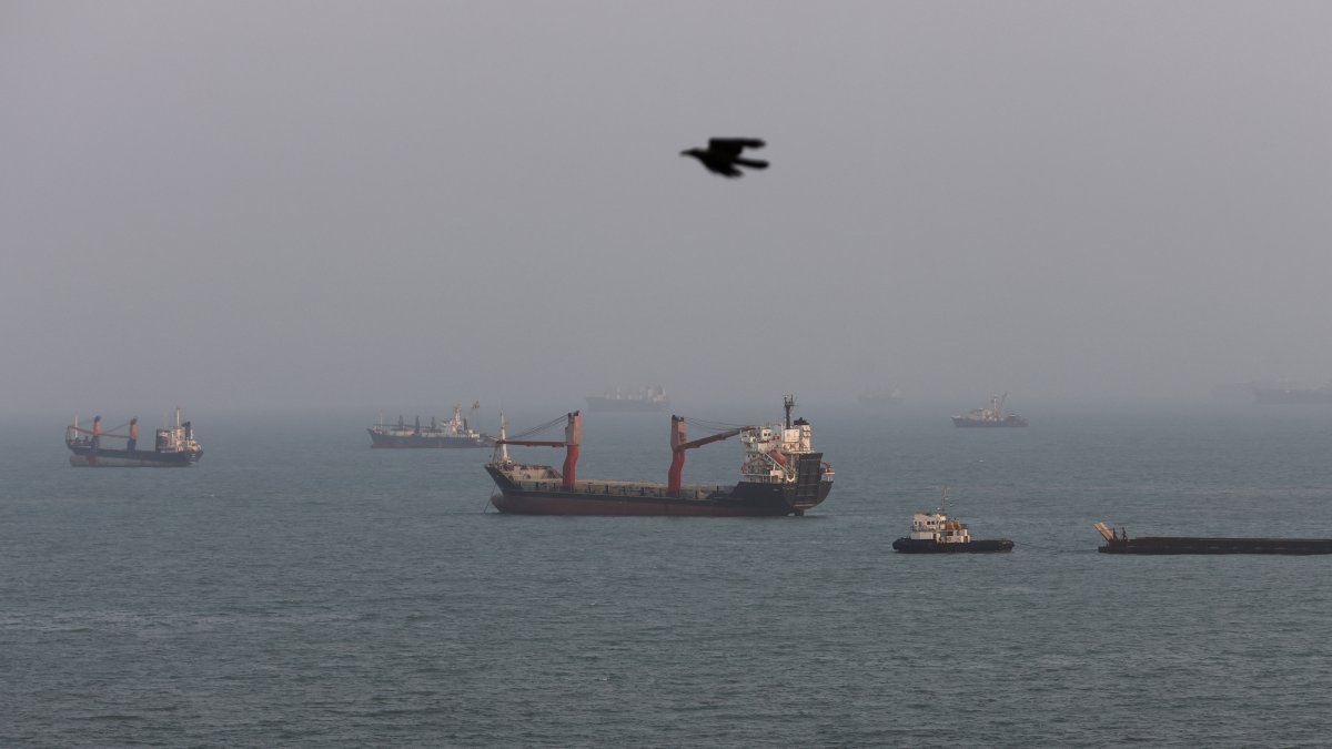 The 60-day deadline for an Iran peace deal is expiring. Here's where things stand