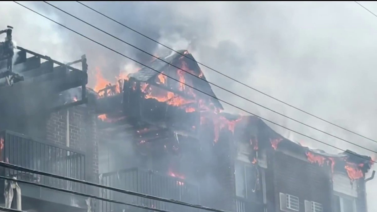 Southeast DC families still unable to return home after building fire