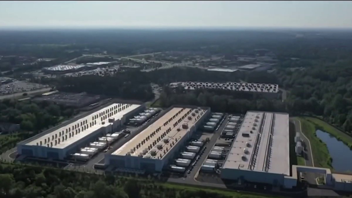 Virginia state senators call for data center moratorium