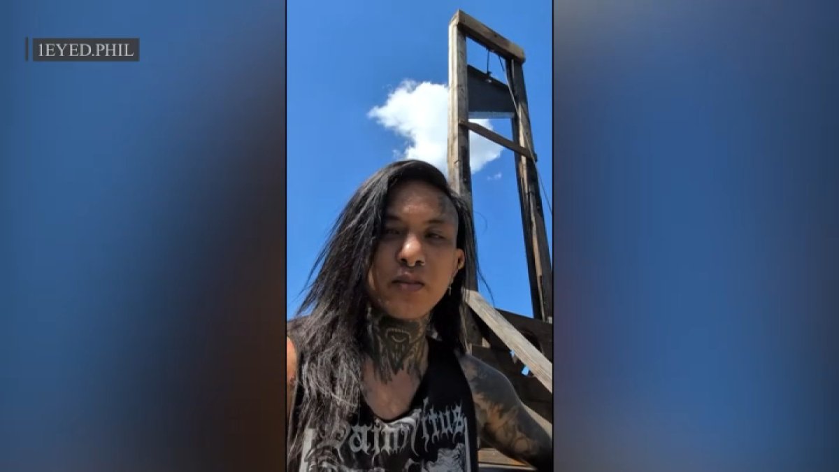 'Meant no harm': Father says man arrested with guillotine near U.S. Capitol was protesting