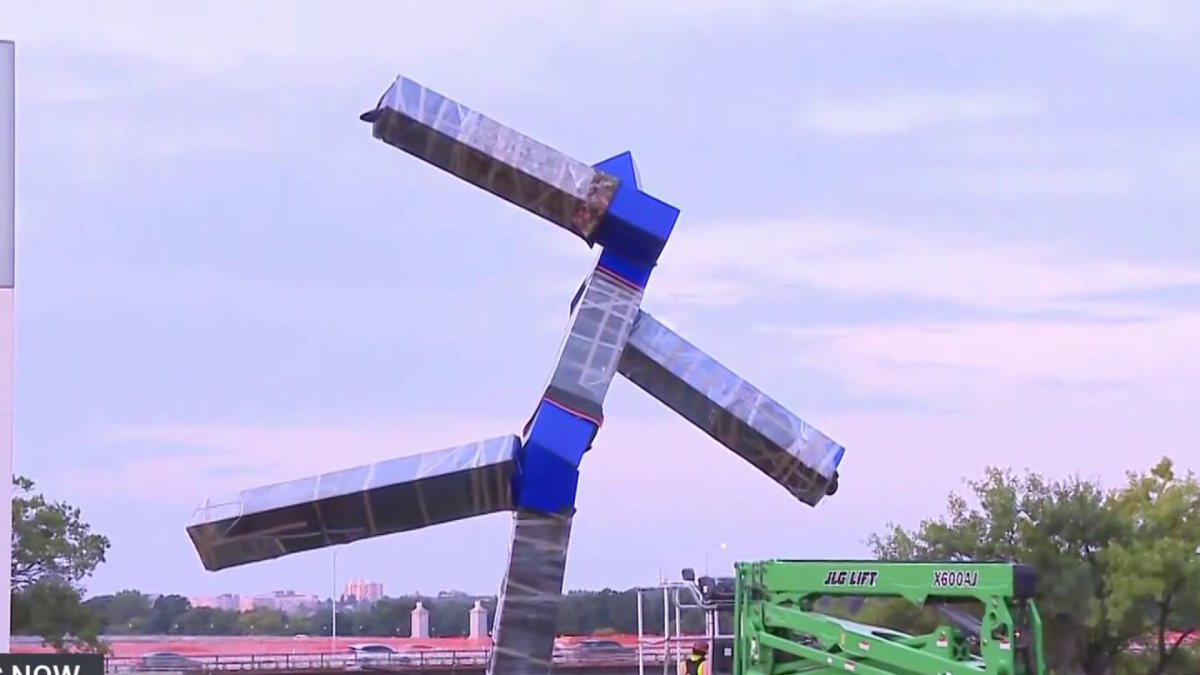 Kennedy Center removes ‘Blue' sculpture, part of Rock Creek Parkway closed