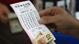 Falls Church Man Wins $1 Million Powerball Prize