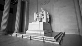 Willard Hotel to Unveil Portraits of Lincoln in D.C.