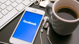 Don't Fall for These Two Facebook Hoaxes