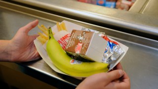 Breakfast, Lunch to Be Served at 10 DC Schools