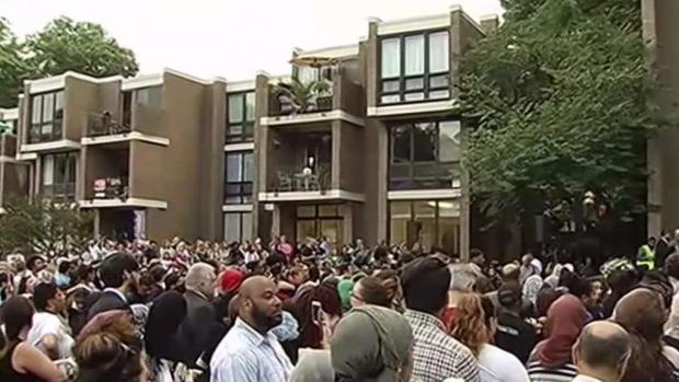 'Nabra Was Caring': Hundreds Mourn Slain Teen at Vigil