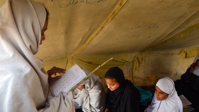 Nearly Half of Afghan Children Don't Go to School: Report